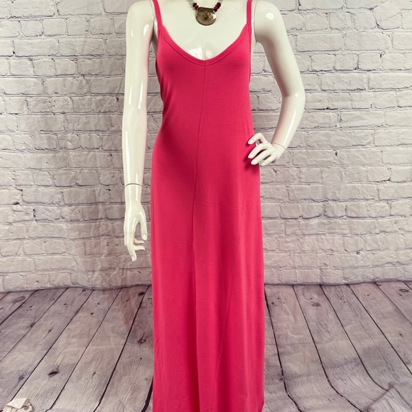Brand New Fuchsia V Neck Maxi W/Pockets Various color slightly may vary - Picture 2 of 13